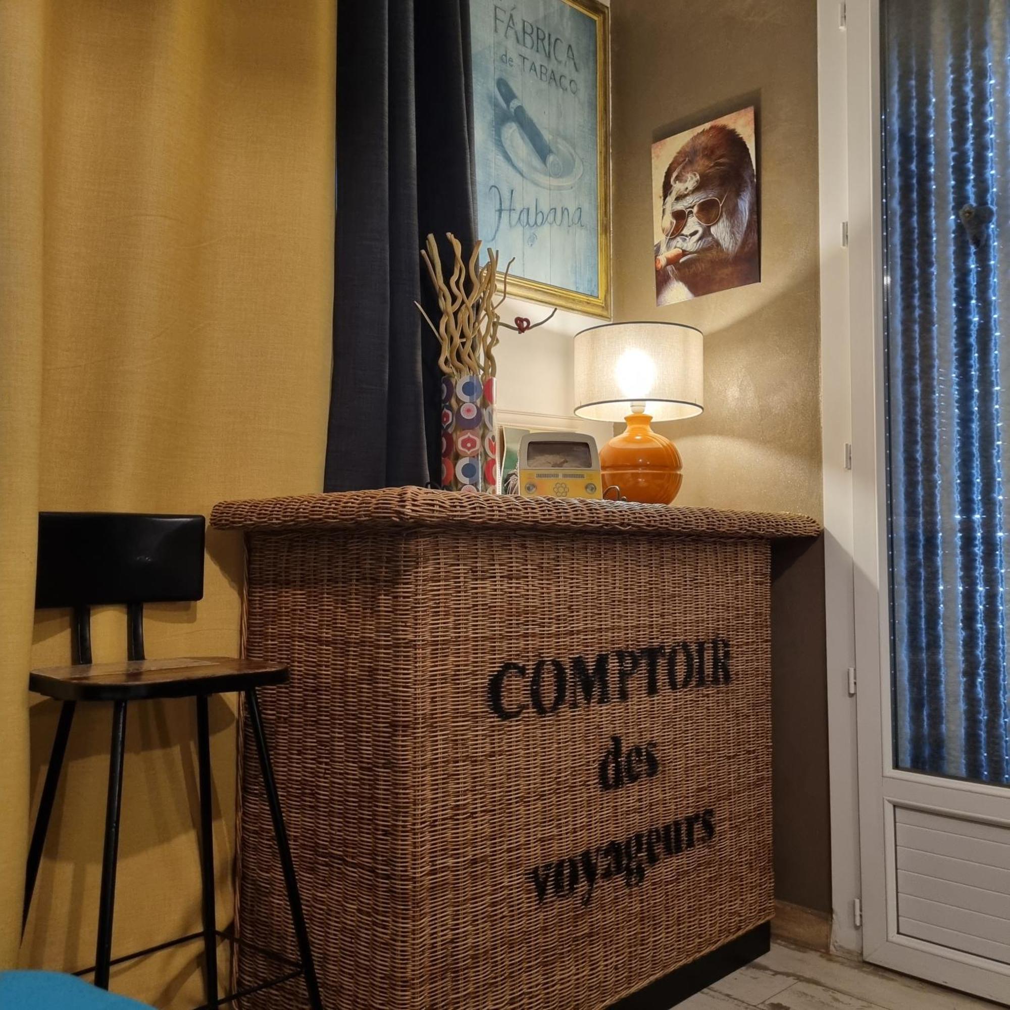 La Petite Maison De Melanie 30M Mer Сикс-Фор-ле-Плаж Екстериор снимка