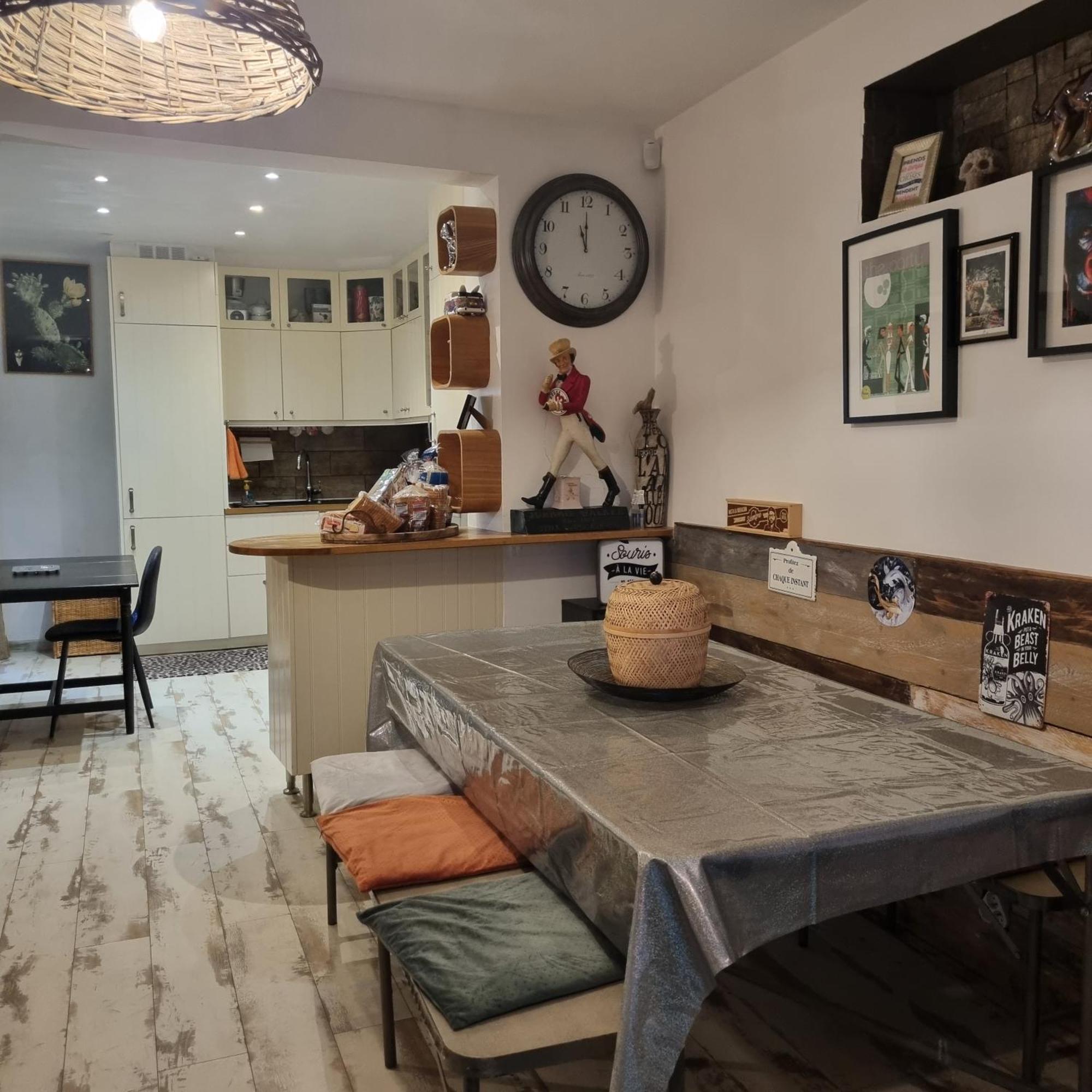 La Petite Maison De Melanie 30M Mer Сикс-Фор-ле-Плаж Екстериор снимка